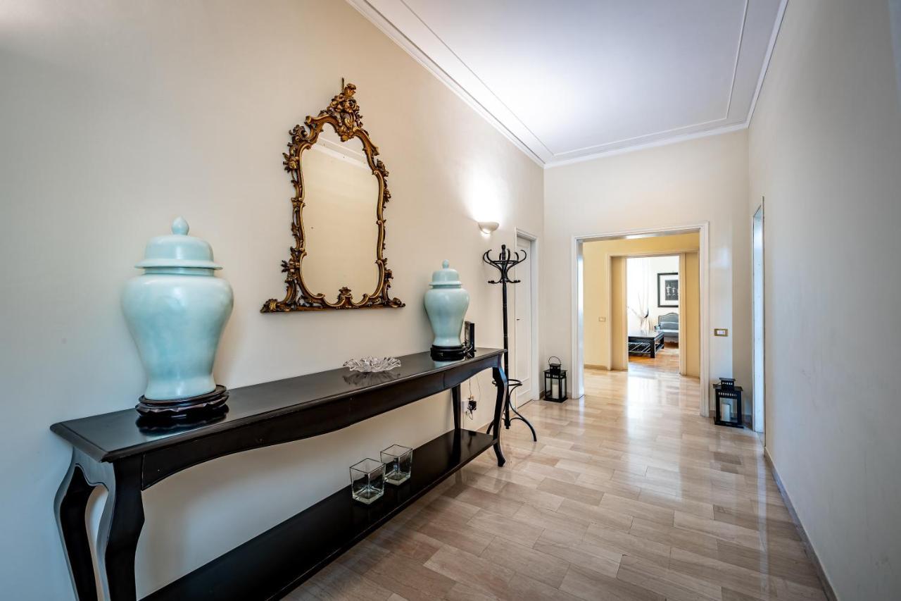 Yid D'Azeglio Luxury Apartment With Parking 피렌체 외부 사진